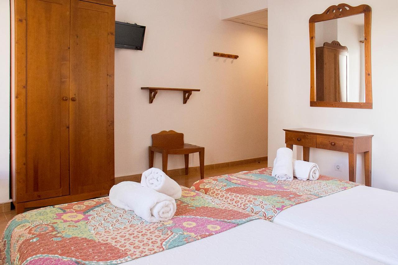 Hotel Geminis シウタデリャ エクステリア 写真